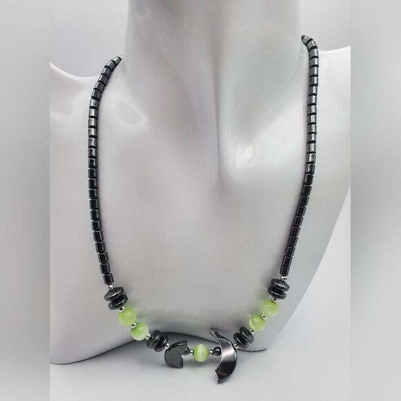 Jewelry - Hematite metallic brutalist shard necklace healing properties. N1412
